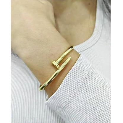 Unique Nail design Bracelet